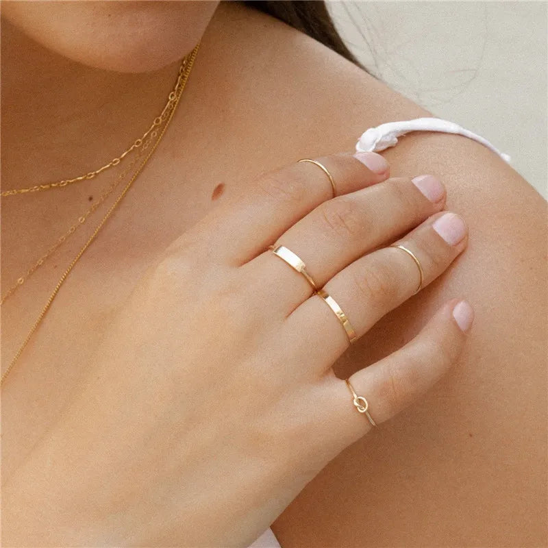 Anillo Banda Plana Dorada Boho