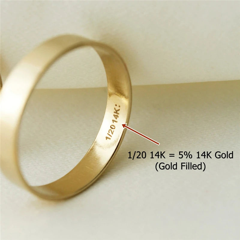 Anillo Plano Minimalista con Oro Laminado