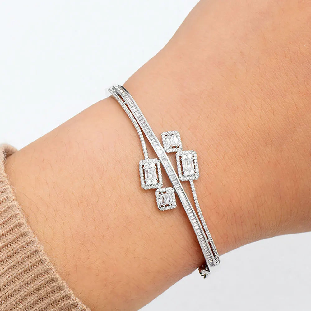 Conjunto GODKI de Pulsera y Anillo con Zirconia