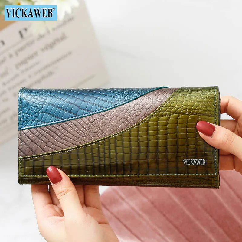 Cartera Larga de Cuero Vacuno con Textura Cocodrilo