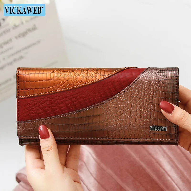 Cartera Larga de Cuero Vacuno con Textura Cocodrilo