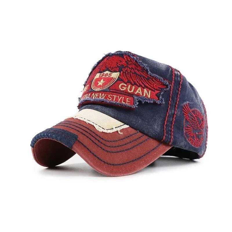 Gorra Negra Retro Edición
