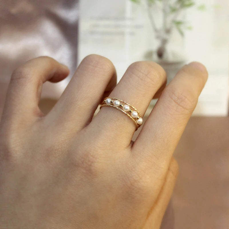 Anillo con Perla Natural y Oro Laminado 14K