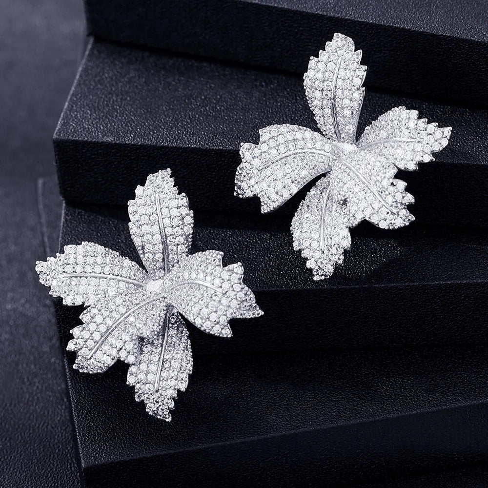 Aretes Tipo Botón GODKI con Zirconia Cúbica