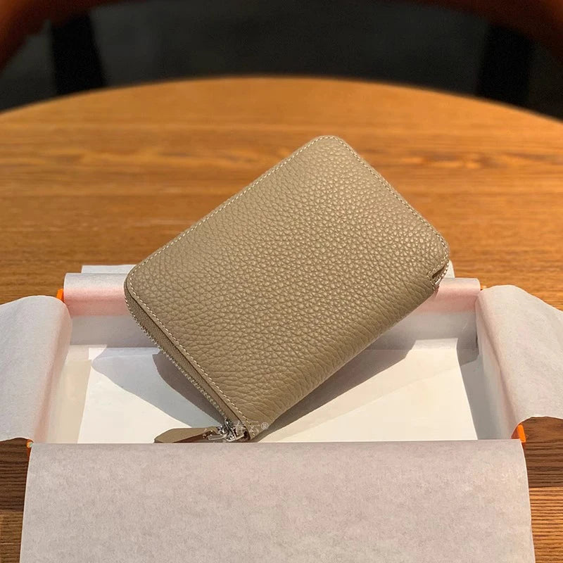 Cartera Minimalista de Cuero Vacuno con Cremallera