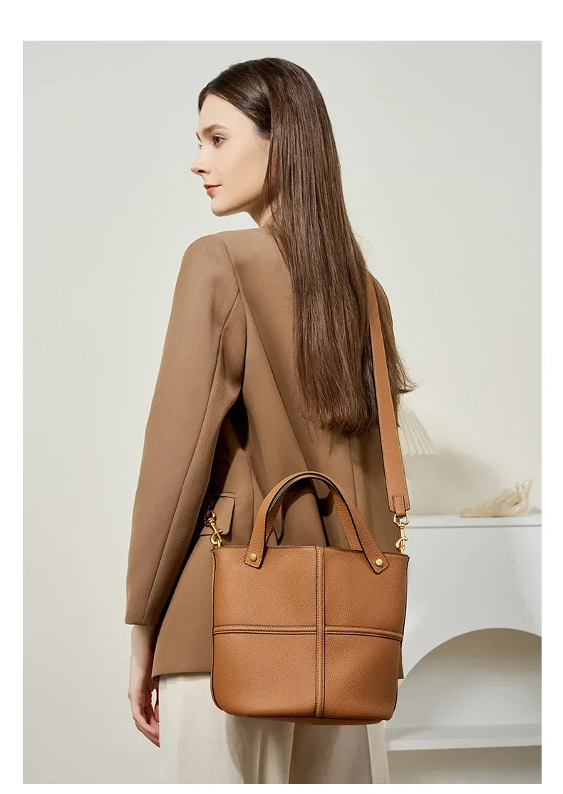 Bolsa Tipo Cubeta de Cuero Vacuno