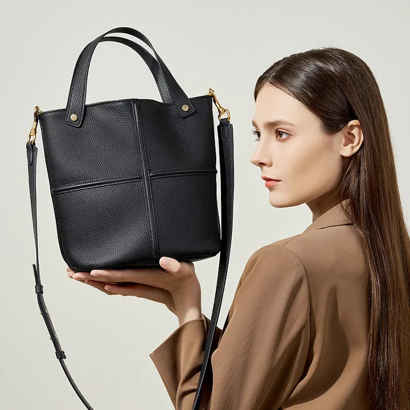 Bolsa Tipo Cubeta de Cuero Vacuno