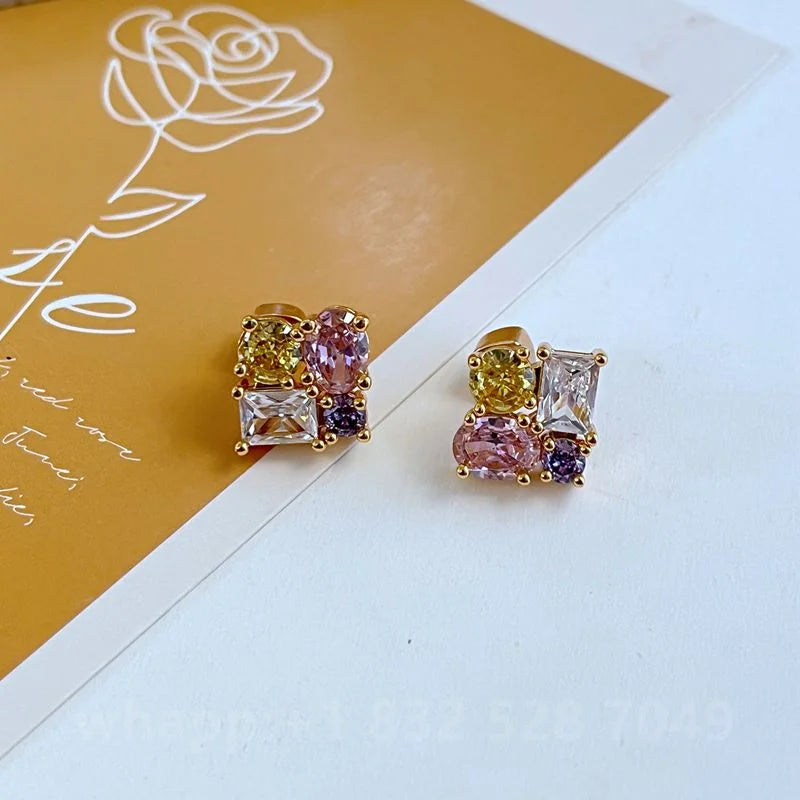 Aretes Tipo Botón con Zirconia para Mujer