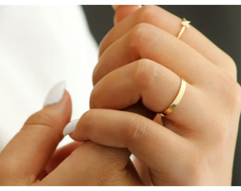 Anillo Banda Plana Dorada Boho
