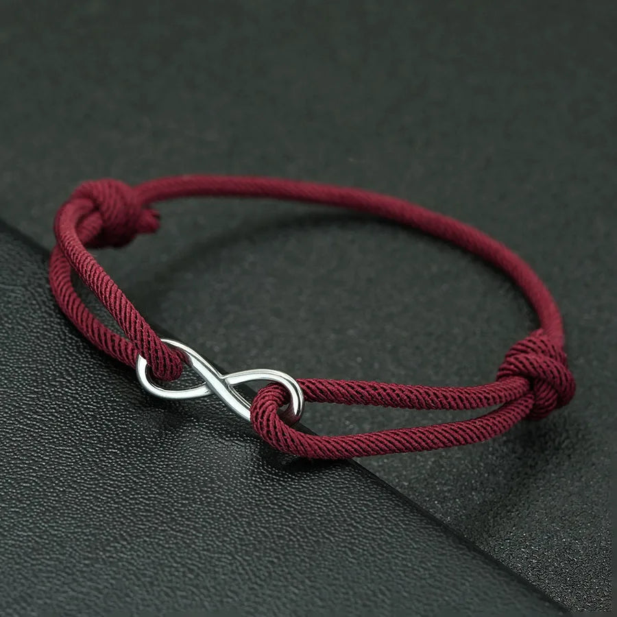 Pulsera Minimalista de Cordón Ajustable