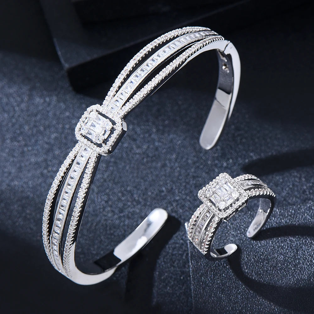 Conjunto GODKI de Pulsera y Anillo con Zirconia